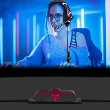 ИГРОВЫЕ НАУШНИКИ С МИКРОФОНОМ ДЛЯ ГЕЙМЕРОВ