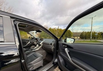 Mitsubishi Eclipse Cross SUV 1.5 T 163KM 2017 Mitsubishi Eclipse Cross Mitsubishi Eclipse Cross 1.5 T GPF Intense Pro CV, zdjęcie 22