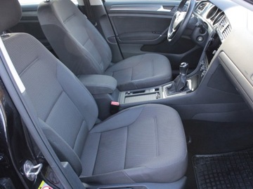 Volkswagen Golf VII Hatchback 3d Facelifting 1.5 TSI BMT 130KM 2018 Volkswagen Golf rata brutto od 799 zł / m-c Kli, zdjęcie 15