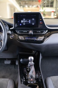 Toyota C-HR I Crossover Facelifting 1.8 Hybrid 122KM 2023 Toyota C-HR 1.8 Hybrid GPF GR Sport 1.8 Hybryda 122KM, zdjęcie 18