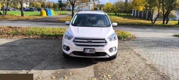 Ford Escape III 2019 Ford Escape 1.5 benzyna, 182 KM, 2019r, napęd 4x4AWD, Serwisowany