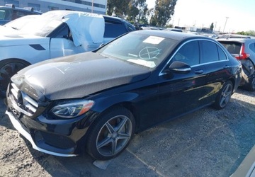 Mercedes Klasa C W205 2014 Mercedes-Benz Klasa C C300 4Matic LuxurySport 2.0 245KM California 91t, zdjęcie 33