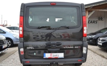 Opel Vivaro A Combi L1 2.0 CDTI 115KM 2011 Opel Vivaro Bezwypadkowe - Niski przebieg - Bez korozji - Oplacony 2.0, zdjęcie 18