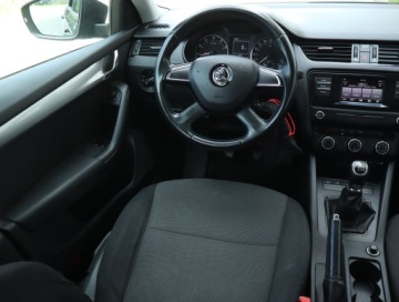 Skoda Octavia III Liftback 1.2 TSI 105KM 2014 Skoda Octavia 1.2 TSI, Salon Polska, Klima, zdjęcie 6