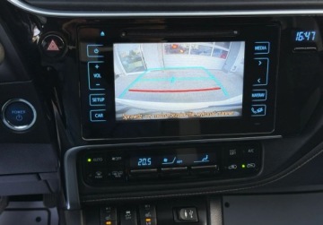 Toyota Auris II Touring Sports Facelifting 1.8 Hybrid 136KM 2016 Toyota Auris salon Polska, Podgrzewane fotele, Kamera 1.8 Hybryda 136KM, zdjęcie 4