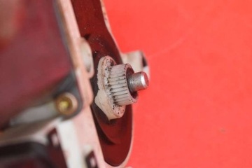 MOTOREK ZVEDAČ OKNO LEVÝ PŘEDNÍ 101386-101 VW NEW BEETLE 1 I 98-05