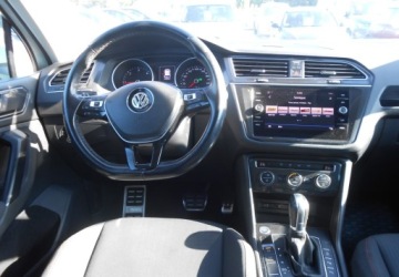 Volkswagen Tiguan II SUV 2.0 TDI 150KM 2017 Volkswagen Tiguan Volkswagen Tiguan II 2.0 TDI 150 KM DSG 2.0 Diesel 150KM, zdjęcie 9