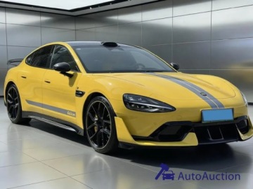 Xiaomi SU7 2025 Xiaomi SU7 2025 Xiaomi SU7 Ultra Elektryczny 1550KM