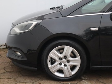 Opel Zafira C Tourer Facelifting 2.0 diesel 170KM 2017 Opel Zafira Tourer 2.0 CDTI, 167 KM, Automat, zdjęcie 13