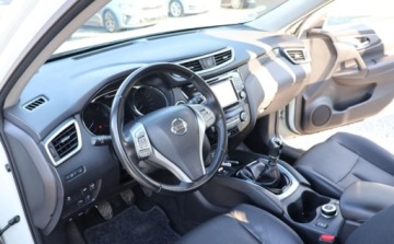 Nissan X-Trail III Terenowy 1.6 dCi 130KM 2016 Nissan X-Trail Panorama, K.Cofania, Tempomat, Swiatla LED, El.Fotele, El., zdjęcie 10