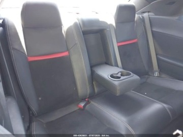 Dodge Challenger III 2014 Dodge Challenger Srt 8 6.4 Benzyna 470KM, zdjęcie 10