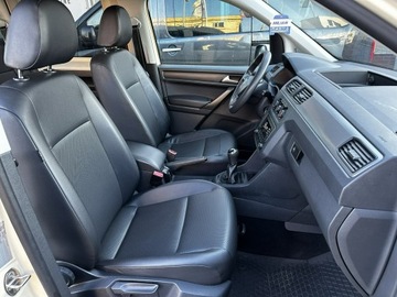 Volkswagen Caddy IV Kombi Maxi 2.0 TDI SCR BlueMotion Technology 102KM 2018 Volkswagen Caddy 2.0 TDI Maxi 7-osobowy Model 2019, zdjęcie 5