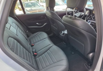 Mercedes GLC C253 SUV 2.0 250 211KM 2017 Mercedes-Benz GLC 2xALU Pelne Wyposazenie Bezwypadkowy 1-Wlasciciel Faktur, zdjęcie 4