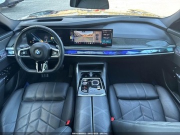 BMW 2024 BMW Seria 7 740 XI, 2024r., 4x4, 3.0L 3.0 Hybryda 375KM, zdjęcie 4
