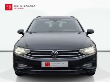 Volkswagen Passat B8 Variant Facelifting 2.0 TDI SCR 150KM 2021 Volkswagen Passat Variant Faktura VAT Hak Navi Grzane fotele 2.0 Diesel, zdjęcie 7