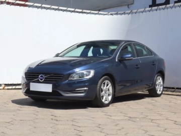 Volvo S60 II Sedan Facelifting 1.6 T3 150KM 2014 Volvo S60 T3, Salon Polska, Skóra, Xenon, Klima, zdjęcie 1
