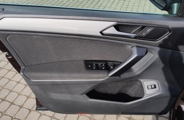 Volkswagen Tiguan II SUV 2.0 TDI 150KM 2019 Volkswagen Tiguan 2.0 TDI/150 KM,DSG-7G, zdjęcie 26