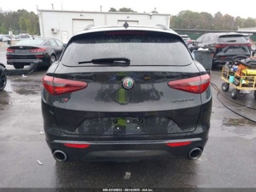 Alfa Romeo Stelvio SUV Facelifting 2.0 Turbo 280KM 2021 Alfa Romeo Stelvio Ti 2021 2.0l 2.0 Benzyna 280KM, zdjęcie 4