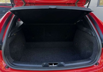 Volvo V40 II Cross Country 2.0 D2 DRIVE-E 120KM 2016 Volvo V40 D2 2.0D 120KM BEZWYPADKOWY gwarancja zarejestrowany, zdjęcie 31