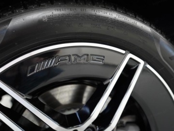 Mercedes Klasa E W214 Sedan 2.0 220d 197KM 2025 E Klasa 220 d 4-Matic AMG 2.0 (197KM) 2025, zdjęcie 7