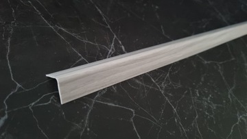 KĄTOWNIK PCV Osłona PVC NAROŻNIK 10x10mm JESION SZARY 200cm