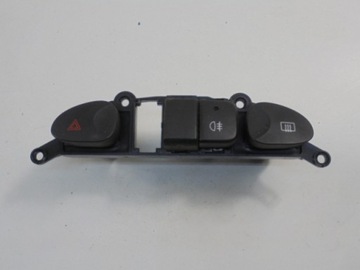 HYUNDAI H1 97-03 SPÍNAČ VÝSTRÁŽNÝCH TOPENÍ OKNO MLHOVKY ZADNÍ