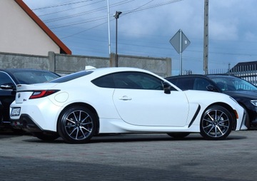 Toyota GR86 2.4 Boxer 234KM 2023 Toyota GR86 8000 km 2,4 aut Biała PERŁA ACC Keyles Full-Led Kamera IDEALNA, zdjęcie 36