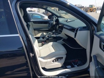 Porsche Cayenne III 2021 Porsche Cayenne 2021r, 3.0L, AWD 3.0 Benzyna 335KM, zdjęcie 8