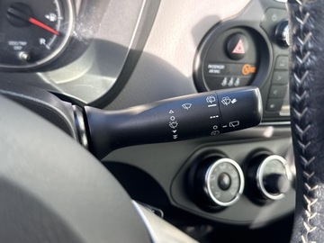 Toyota Yaris III Hatchback 5d Facelifting 1.33 Dual VVT-i 99KM 2016 Toyota Yaris 1.33 Premium MS EU6 III (2011-2019) 1, zdjęcie 20