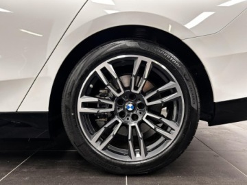 BMW Seria 5 G90-91 2025 530e xDrive M Sport 2.0 (299 KM)| Asystent parkowania Plus, zdjęcie 16