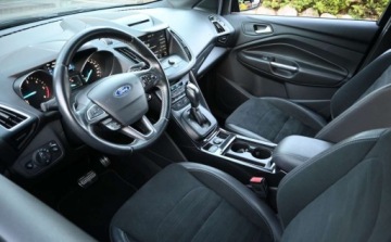 Ford Kuga II SUV Facelifting 2.0 TDCi 150KM 2017 Ford Kuga 2,0 TDCI 150 KM AWD ST-LINE BI-Xenon Nawigacja 2.0 Diesel 150KM, zdjęcie 14