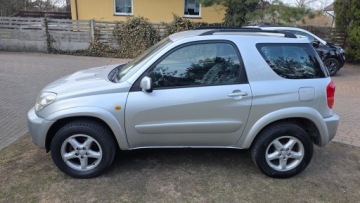 Toyota RAV4 II 2.0 i 16V 150KM 2000 TOYOTA RAV4 II 2.0 VVT-i 150KM PRZEBIEG 135T.KM!SPECIAL 4x4 KLIMA-Z NIEMIEC, zdjęcie 23