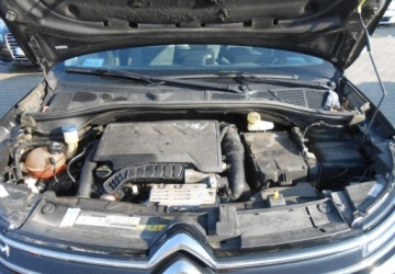 Citroen C4 Cactus Crossover Facelifting 1.2 PureTech 110KM 2019 Citroen C4 Cactus Citroen C4 Cactus I 1.2 Benzyna 110 KM 1.2 Benzyna 110KM, zdjęcie 12