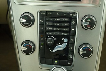 Volvo XC60 I SUV Facelifting 2.4 D5 220KM 2016 Volvo XC60 D5, Salon Polska, 217 KM, 4X4, zdjęcie 14