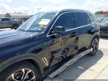 BMW X5 G05 2022 BMW X5 Sdrive 40i 3.0 Benzyna 335KM, zdjęcie 2
