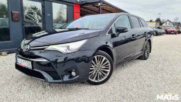 Toyota Avensis III Sedan Facelifting 2015 1.8 Valvematic 147KM 2016 Toyota Avensis 1.8BENZ manual Navi climatronic bi xenony Nowe Sprzeglo, zdjęcie 12