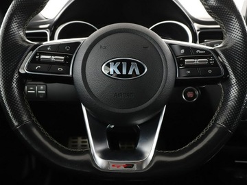 Kia Ceed III Kombi 1.6 CRDi 136KM 2019 Kia Cee&#039;d FV23% GT-Line automat navi grzane fotele, zdjęcie 20