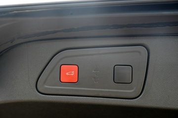 Citroen C5 Aircross SUV Plug-In Facelifting 1.6 PureTech Plug-In 225KM 2022 Citroen C5 Aircross OPER masaze FUL LED, zdjęcie 11