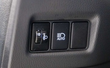 Toyota C-HR I Crossover 1.8 Hybrid 122KM 2019 Toyota C-HR 1.8 Hybrid Premium 1.8 Hybryda 122KM, zdjęcie 35