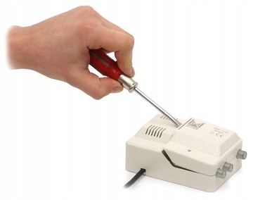 wzm. wielozakresowy ALCAD CA-215 12-230V VHF UHF