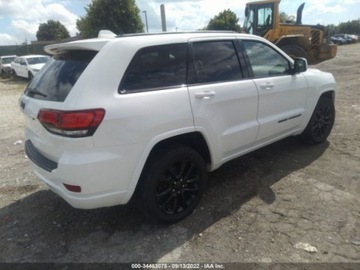 Jeep Grand Cherokee 2017 Jeep Grand Cherokee 2017 JEEP GRAND CHEROKEE LIMITED 4X4 3.6 Benzyna 295KM, zdjęcie 3