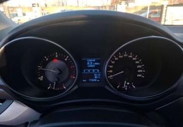 Toyota Avensis III Sedan Facelifting 2015 2.0 D-4D 143KM 2017 Toyota Avensis Toyota Avensis 2.0 Diesel 143KM, zdjęcie 13