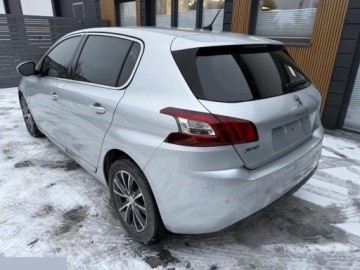 Peugeot 308 II Hatchback 5d 1.2 PureTech 130KM 2014 Peugeot 308 1.2 PureTech 130KM GPF EAT8 Stop&amp;Start Tech Edition 2014r, zdjęcie 10