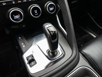 Jaguar E-Pace SUV 2.0 i4P 200KM 2019 JAGUAR E-Pace 2.0 i4P AWD R-Dynamic S Suv 200KM 2019, zdjęcie 22