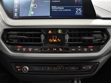 BMW Seria 1 F40 2023 BMW 118 LED/ CarPlay/ VirtualCockpit/ Pakiet Serwi, zdjęcie 16
