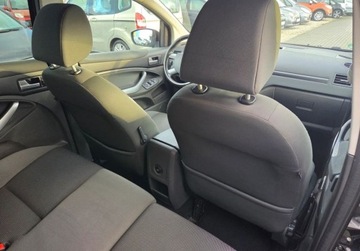 Ford Kuga II SUV 2.0 Duratorq TDCi 140KM 2012 Ford Kuga 2.0tdci.140KM.Grzane foteleprzednia szyba.Navi.Usb.Faktura.Gwara, zdjęcie 4