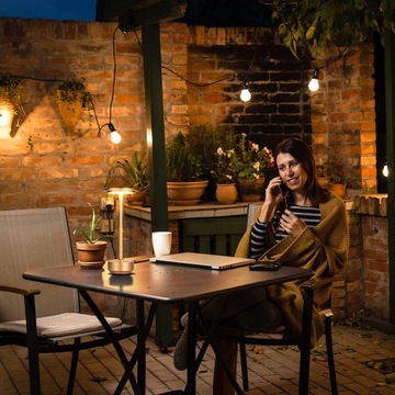 БЕСПРОВОДНАЯ СВЕТОДИОДНАЯ СЕНСОРНАЯ НАСТОЛЬНАЯ ЛАМПА, ДИММИРУЕМАЯ, ЗОЛОТО