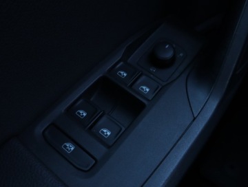 Seat Arona Crossover 1.0 EcoTSI 115KM 2019 Seat Arona 1.0 TSI, Salon Polska, Skóra, Navi, zdjęcie 20