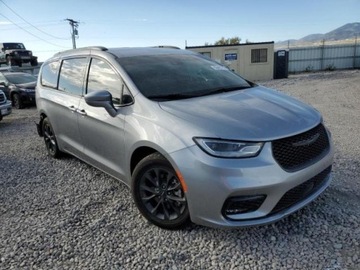 Chrysler Pacifica II 2021 Chrysler Pacifica Chrysler Pacifica Touring L FWD, od ubezpieczalni, zdjęcie 2
