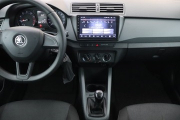 Skoda Fabia III Kombi 1.0 MPI 75KM 2016 Skoda Fabia 1.0, Salon Polska, Klima, zdjęcie 11